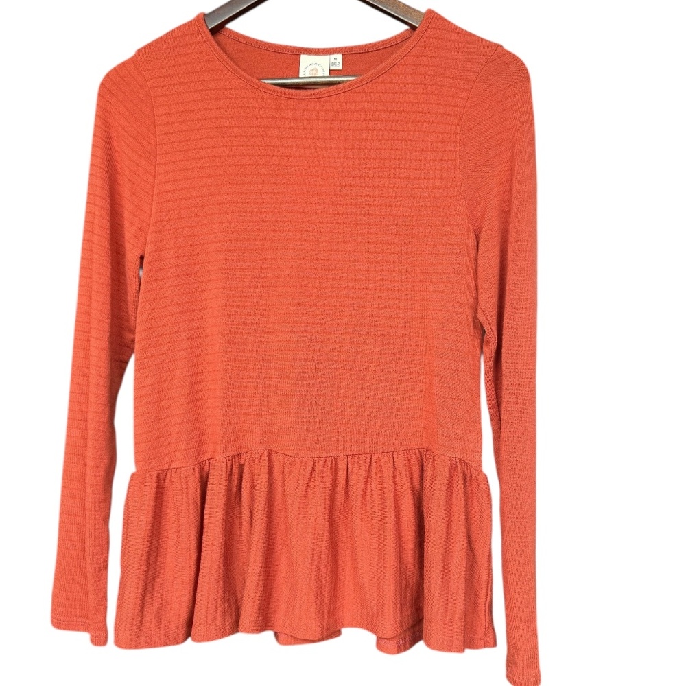 NWT Live in the Moment Burnt Orange Long Sleeve Peplum Ruffle Top‎ Sz M